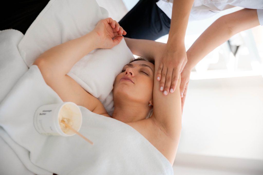 prenatalna masaža Novi Beograd bočni položaj